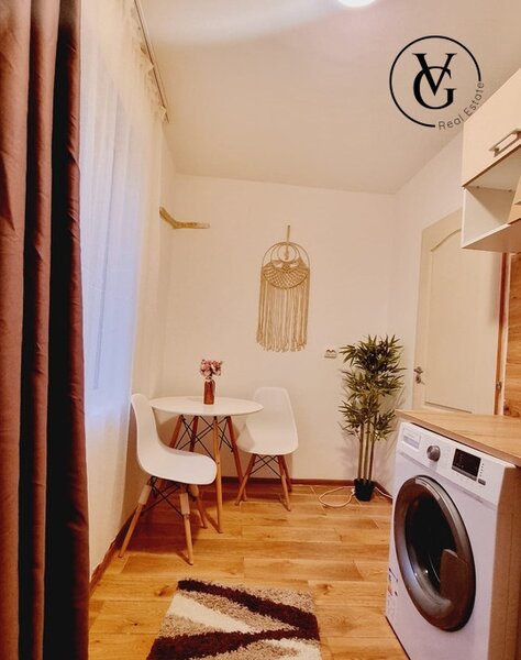 Dristor, garsoniera, renovata